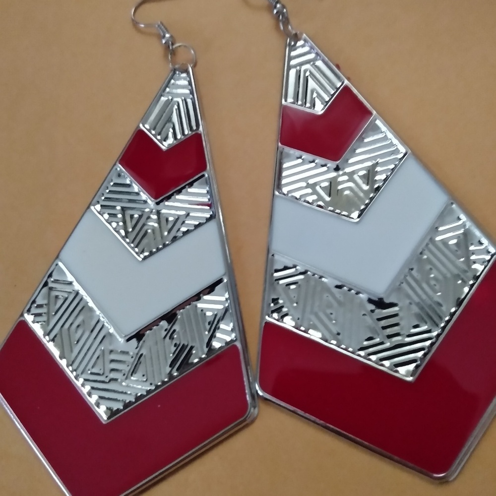 Red Erarrings